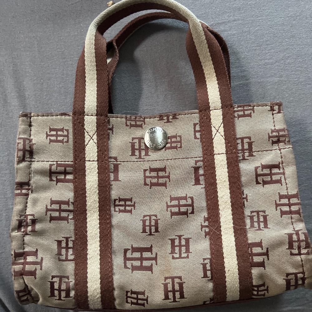 Tommy hilfiger bag